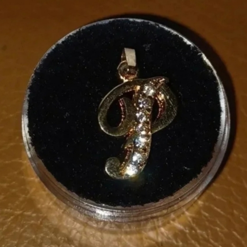 Gold plated letter pendant "P" with faux diamonds
